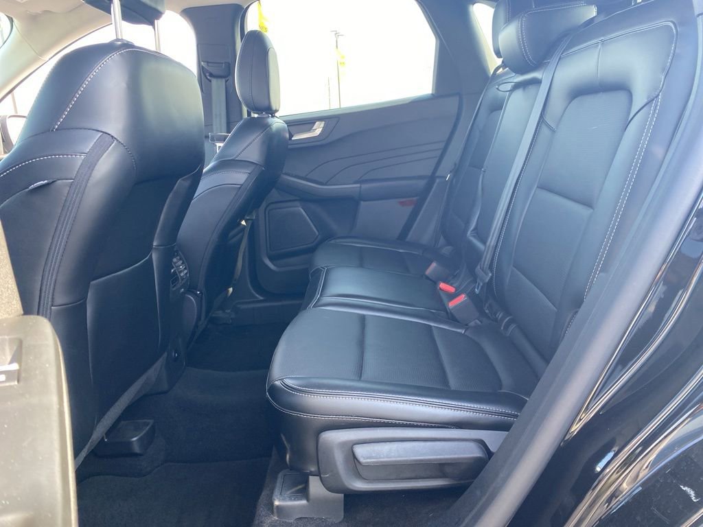 Used 2024 Ford Escape Platinum image 22