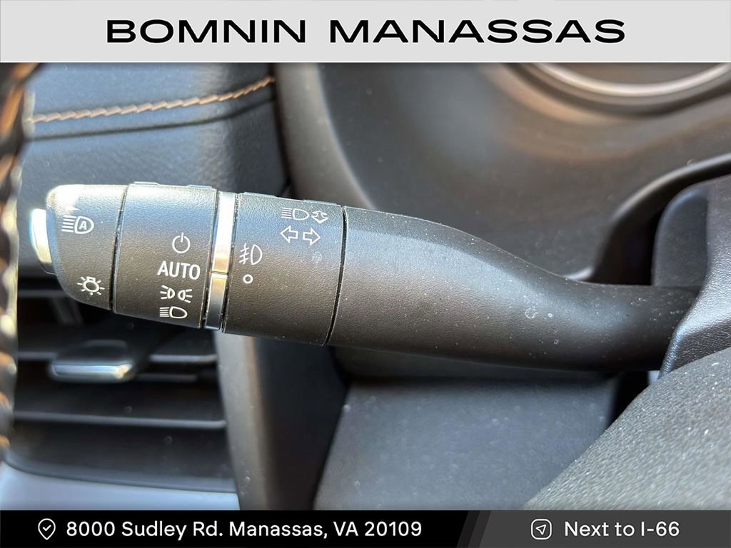 Certified 2022 GMC Terrain AT4 w/ Infotainment Package II image 28