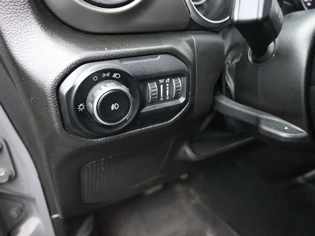 Used 2022 Jeep Wrangler Unlimited Sport image 13