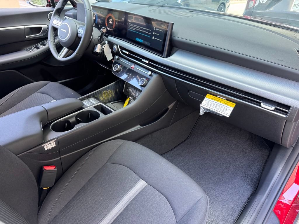 New 2026 Hyundai Sonata SEL FWD image 16