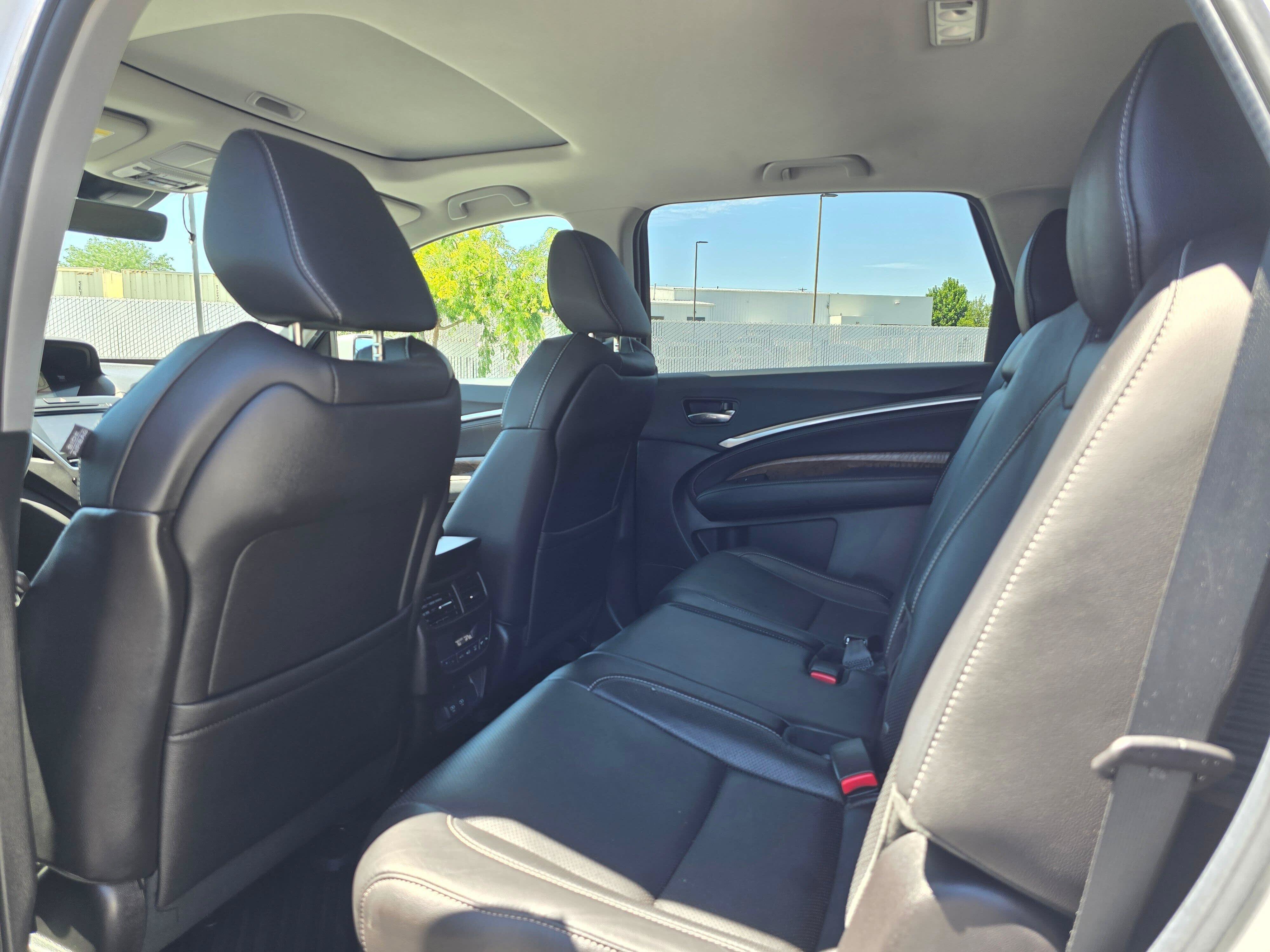 Used 2020 Acura MDX SH-AWD w/ Technology Package image 11