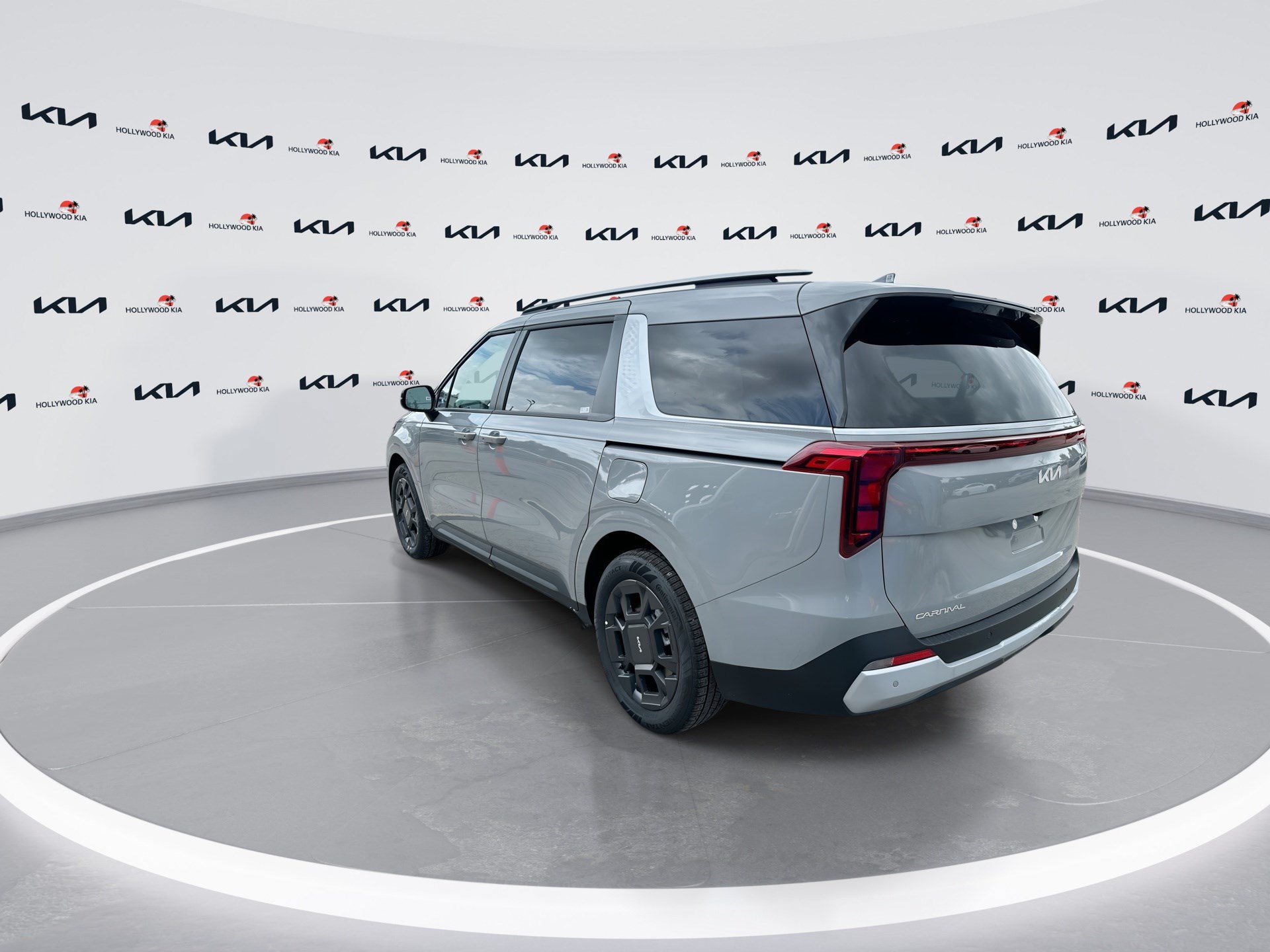 New 2026 Kia Carnival EX FWD image 6