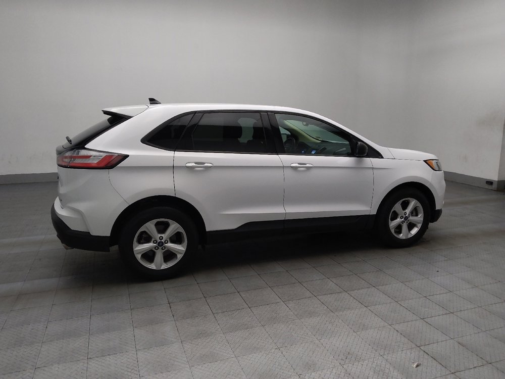 Used 2019 Ford Edge SE image 10