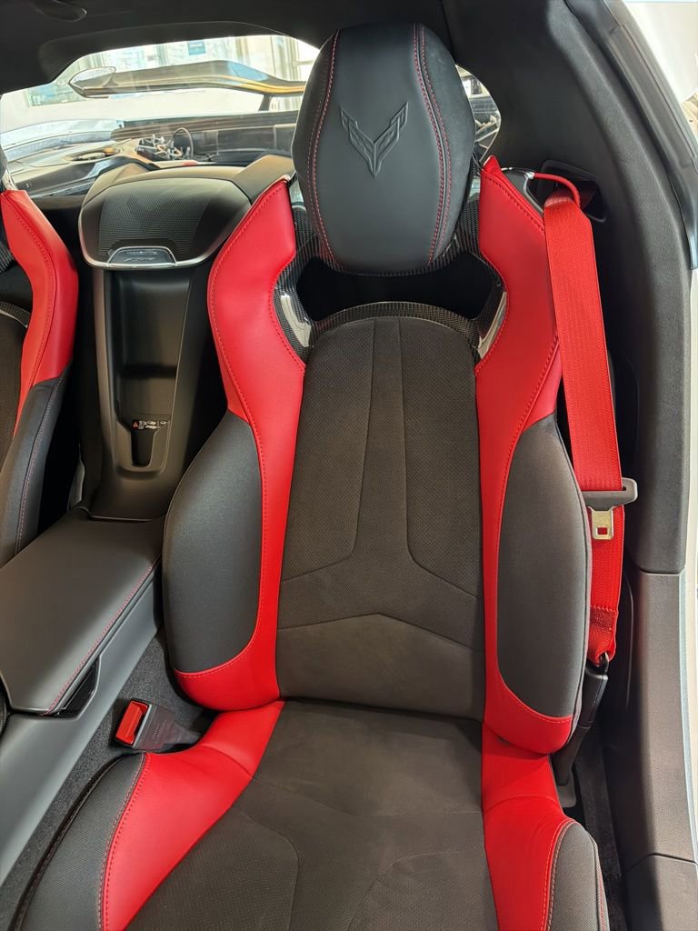 New 2026 Chevrolet Corvette Z06 RWD image 25