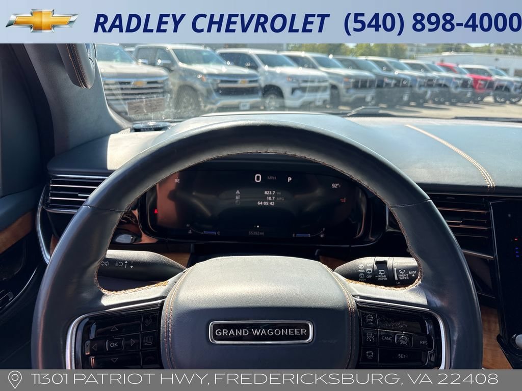 Used 2022 Jeep Grand Wagoneer Series III w/ Rear Seat Video Group 1 AWD/4WD image 6
