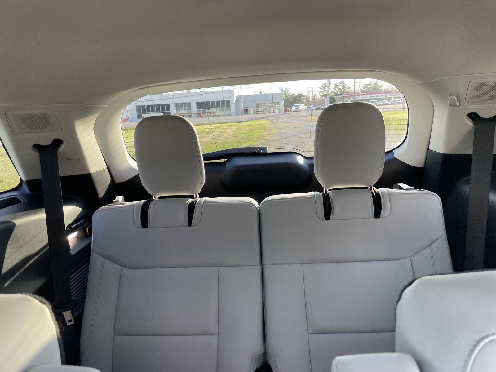 Used 2025 Ford Explorer Platinum w/ LUX Leather Package image 30