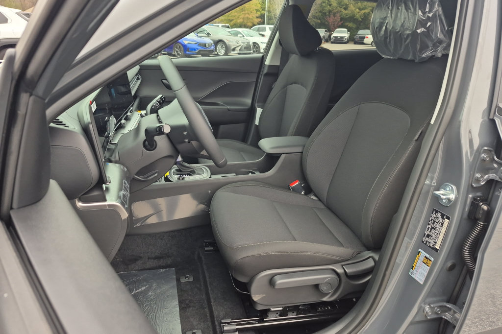 New 2027 Hyundai Kona SEL Sport FWD image 13