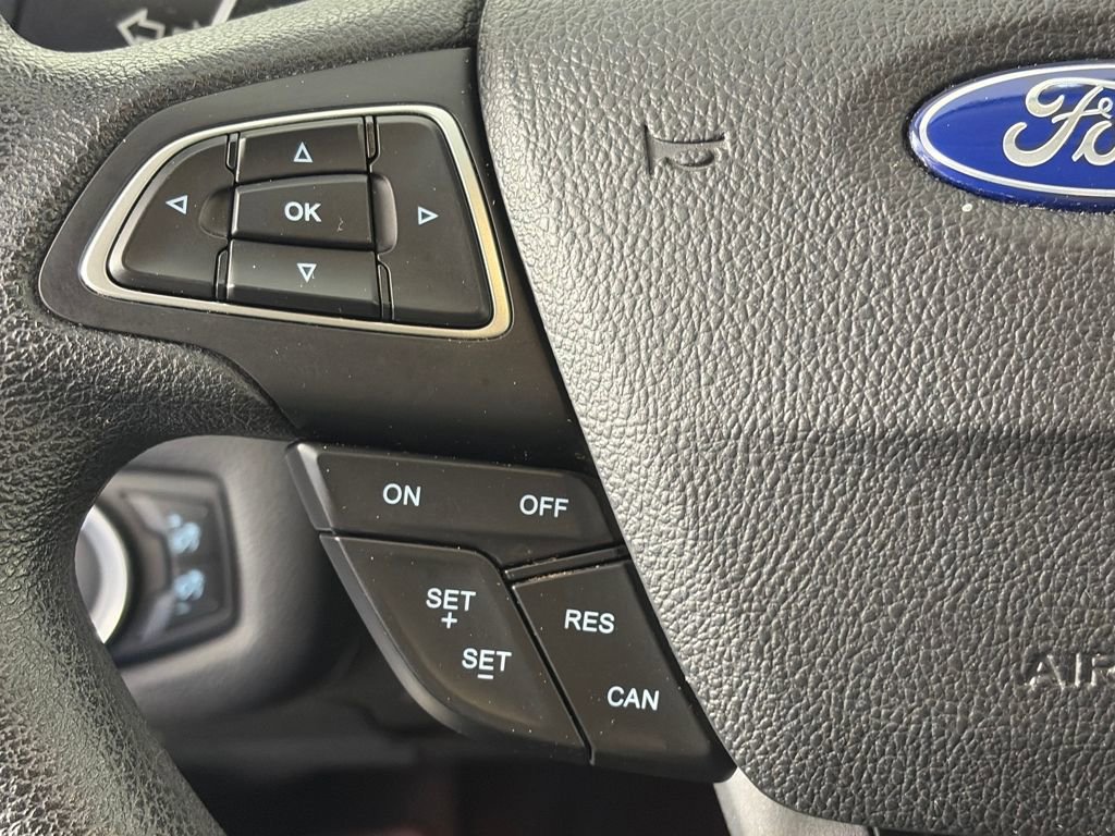 Used 2017 Ford Escape SE image 17