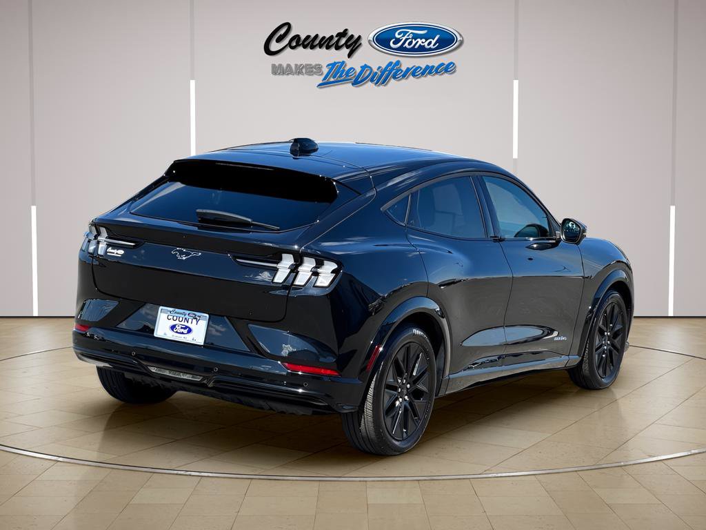 Used 2025 Ford Mustang Mach-E Premium w/ Sport Appearance Package AWD/4WD image 8