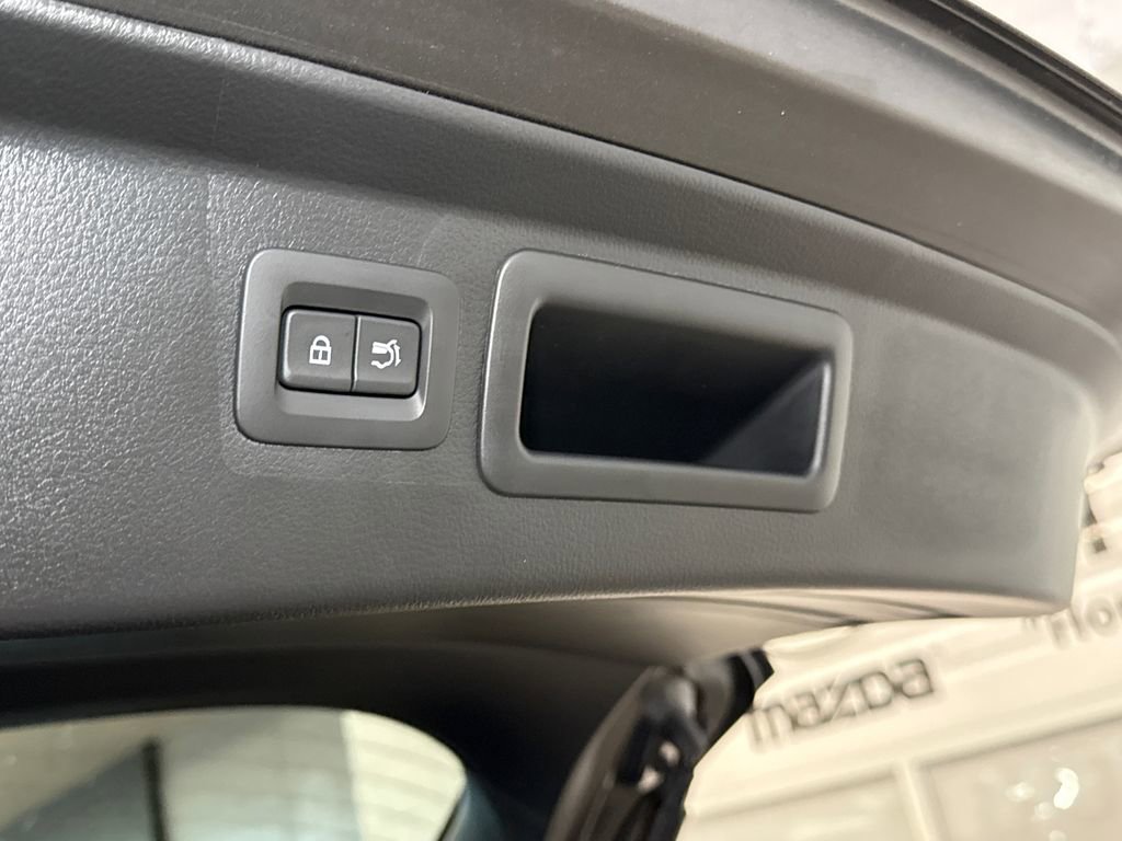 Certified 2025 MAZDA CX-50 2.5 Hybrid w/ Weather Package image 13