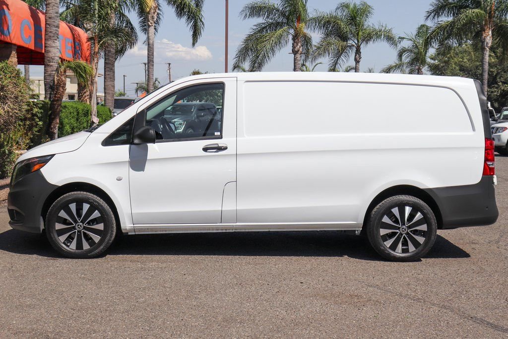 Used 2021 Mercedes-Benz Metris image 5