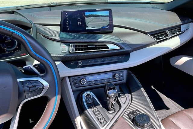 Used 2019 BMW i8 Roadster AWD/4WD image 14