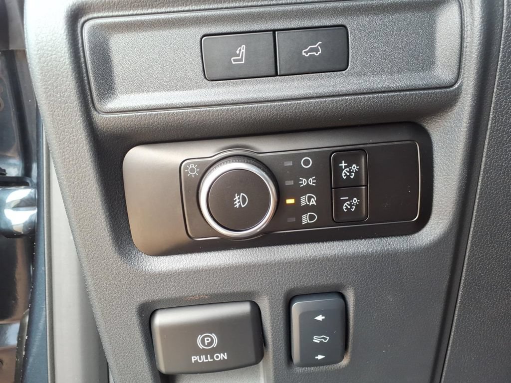 Used 2023 Ford Expedition XLT RWD image 26