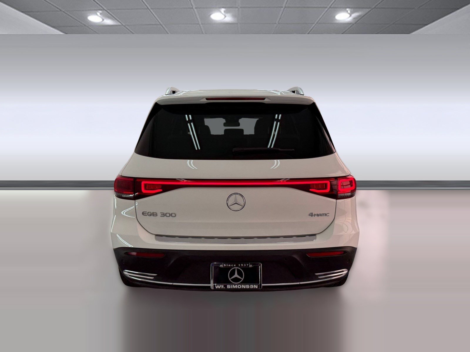Used 2023 Mercedes-Benz EQB 300 4MATIC image 9