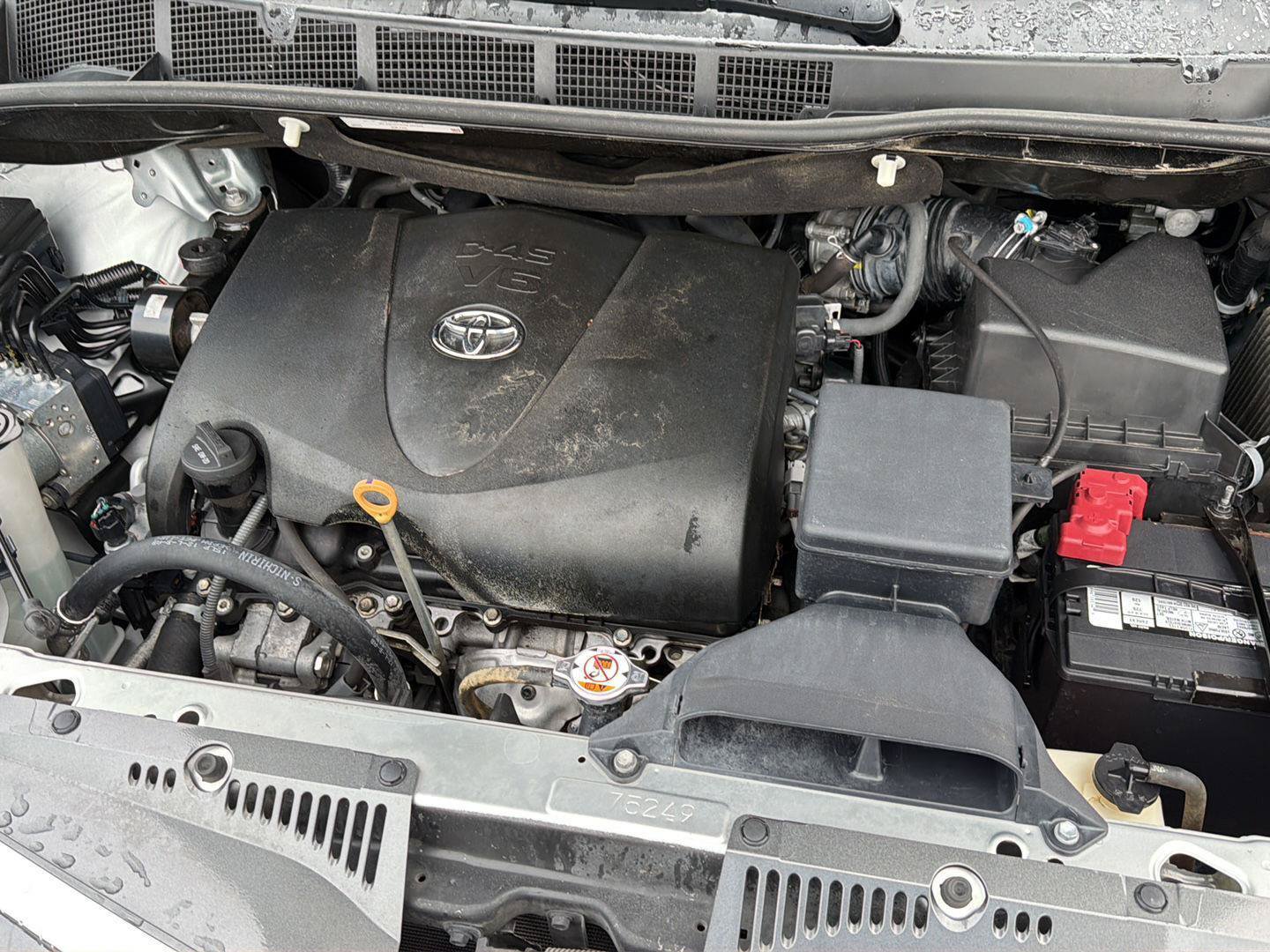 Used 2019 Toyota Sienna XLE Premium FWD image 33