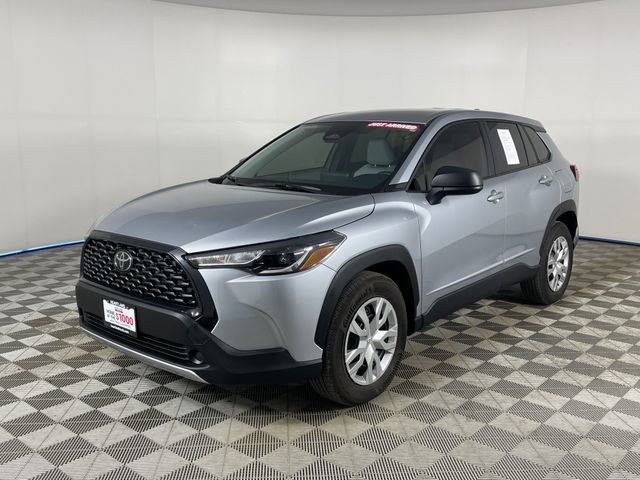 Used 2024 Toyota Corolla Cross L AWD/4WD image 1