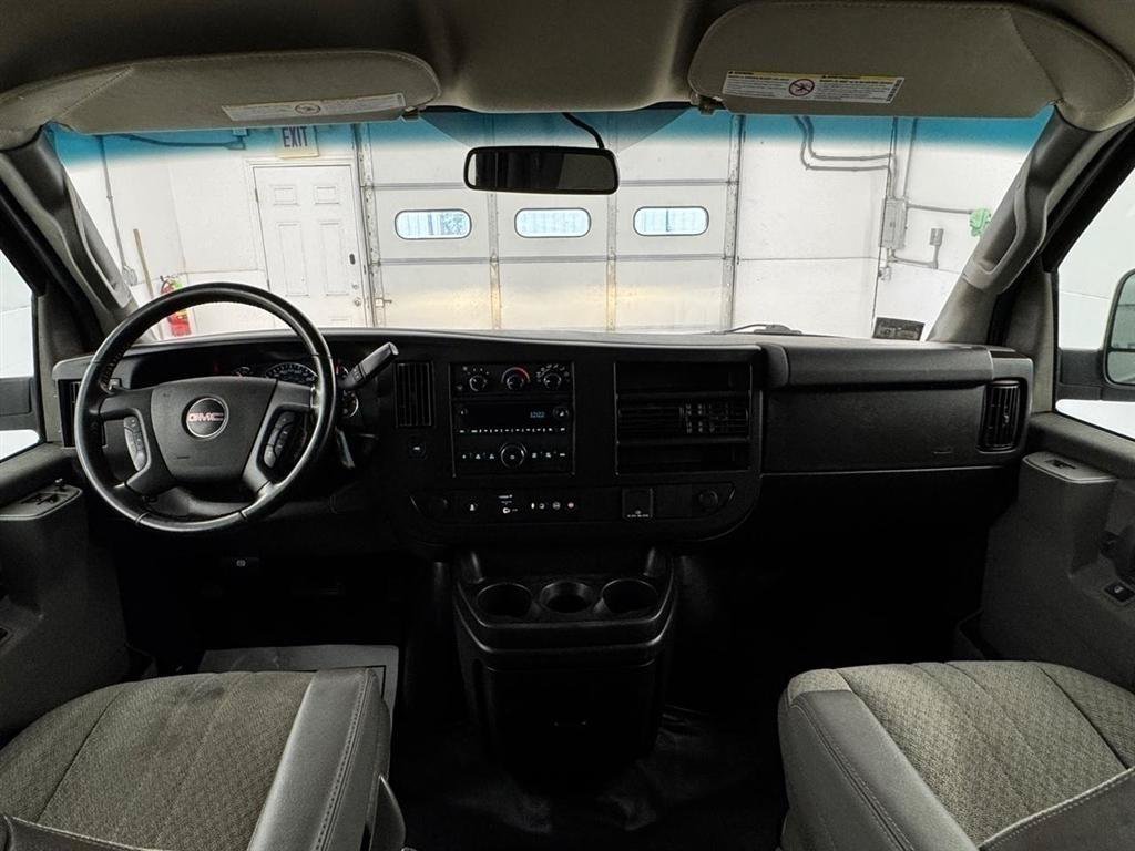Used 2021 GMC Savana 2500 w/ Driver Convenience Package RWD image 18