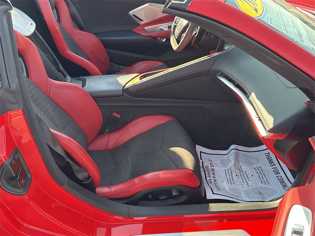 Used 2022 Chevrolet Corvette Stingray Premium Conv w/ Z51 Performance Package image 24