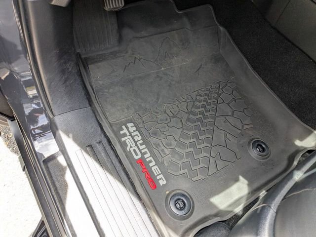 Used 2024 Toyota 4Runner TRD Off-Road Premium w/ Moonroof Package AWD/4WD image 32