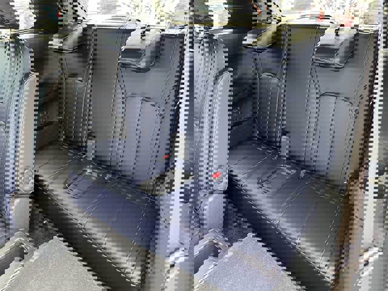 New 2026 INFINITI QX60 Sport w/ Dark Cargo Package image 29