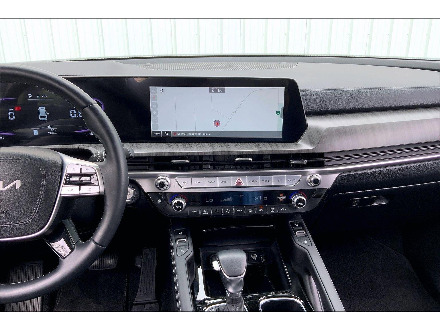 Used 2025 Kia Telluride EX image 6