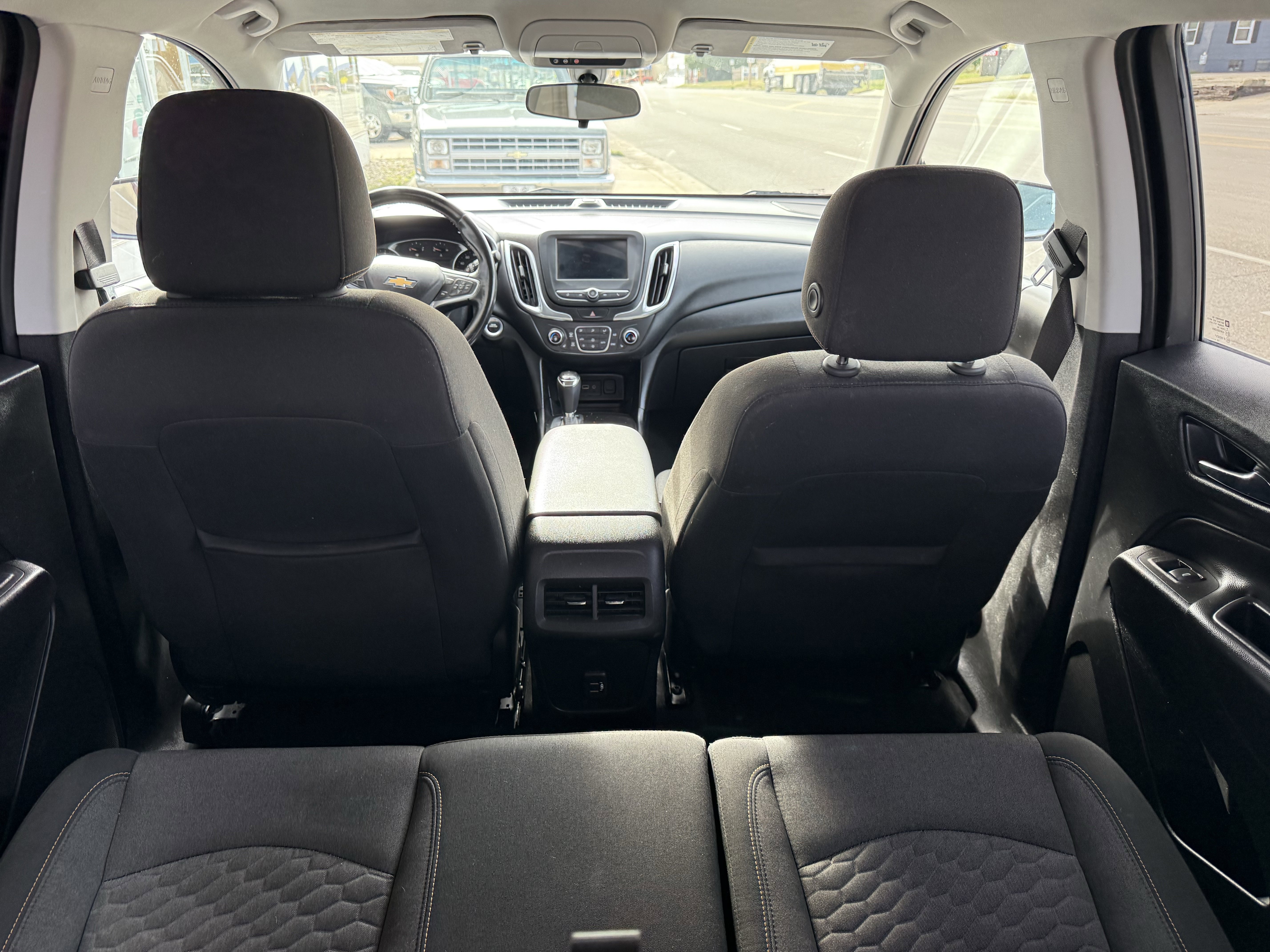 Used 2019 Chevrolet Equinox LT image 18