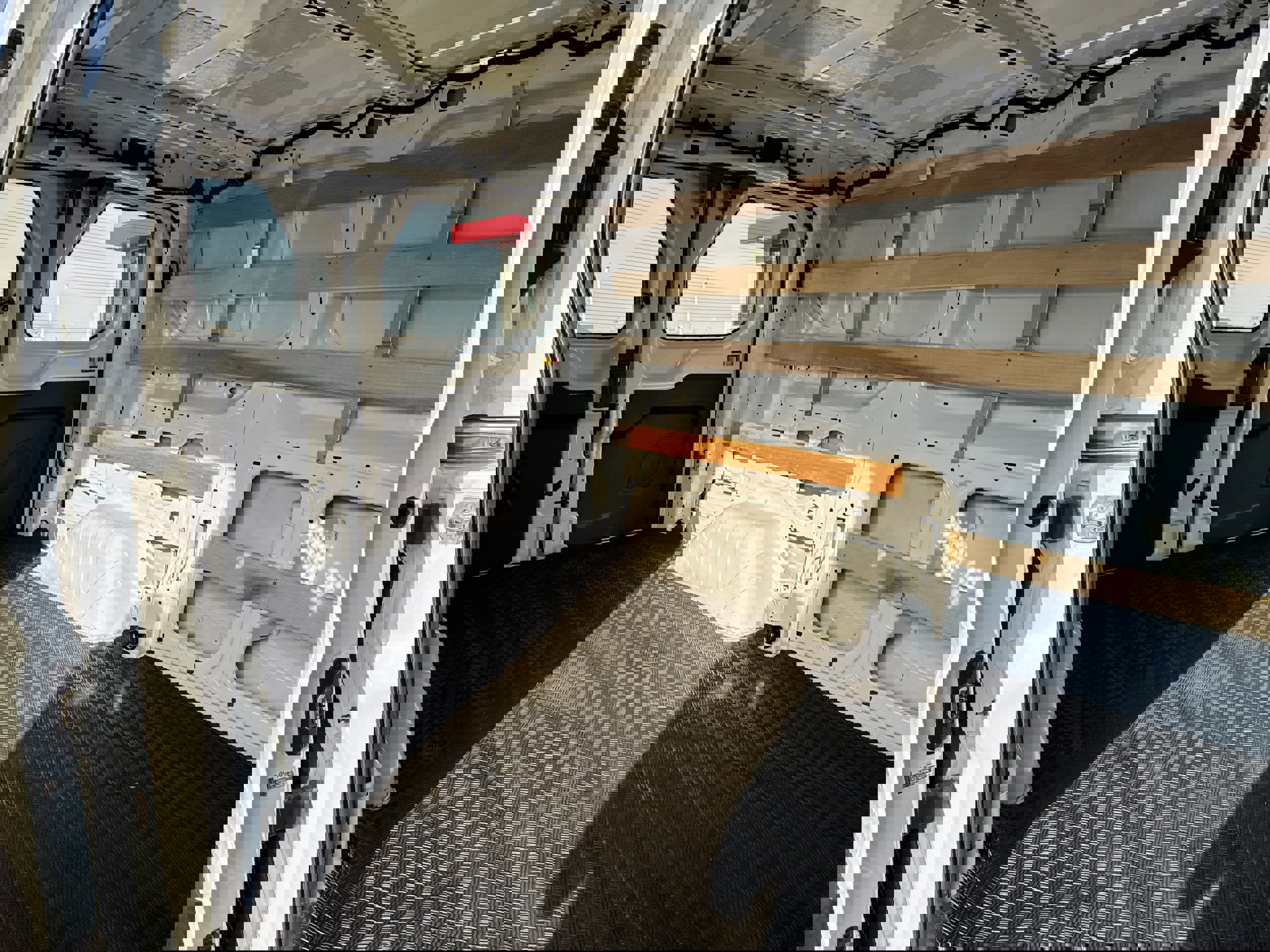 Used 2024 Ford Transit 250 Low Roof w/ Exterior Upgrade Package image 13