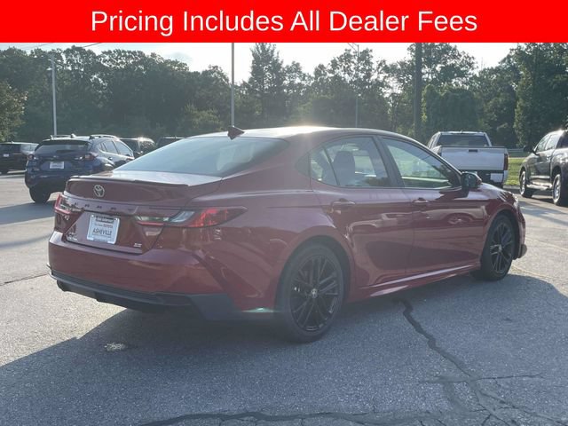 Used 2025 Toyota Camry SE FWD image 5