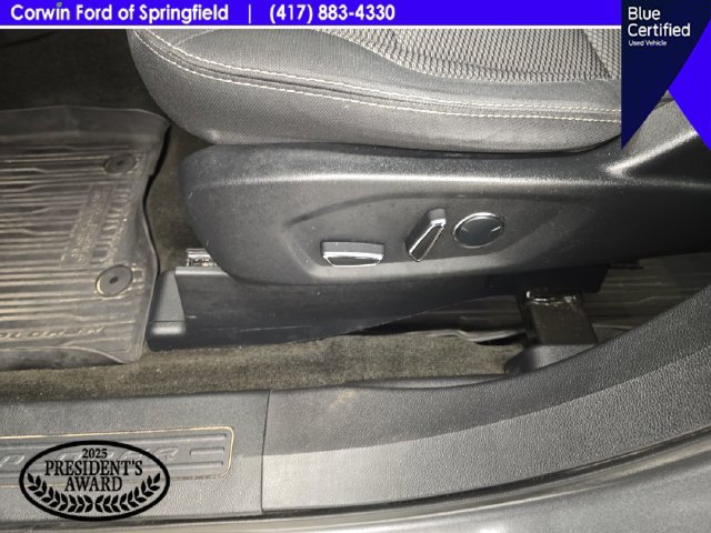 Certified 2017 Ford Explorer XLT AWD/4WD image 36