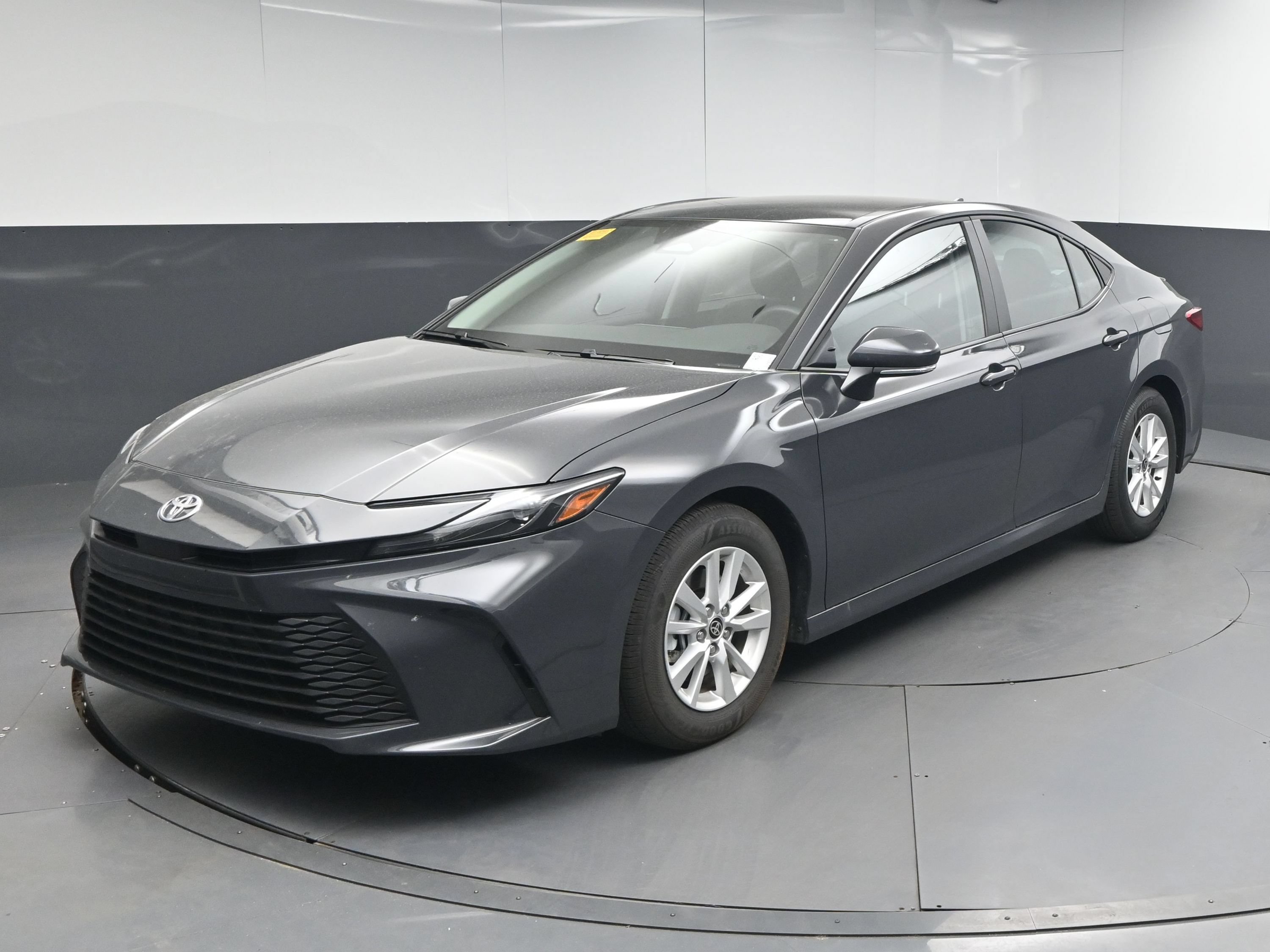 New 2025 Toyota Camry LE