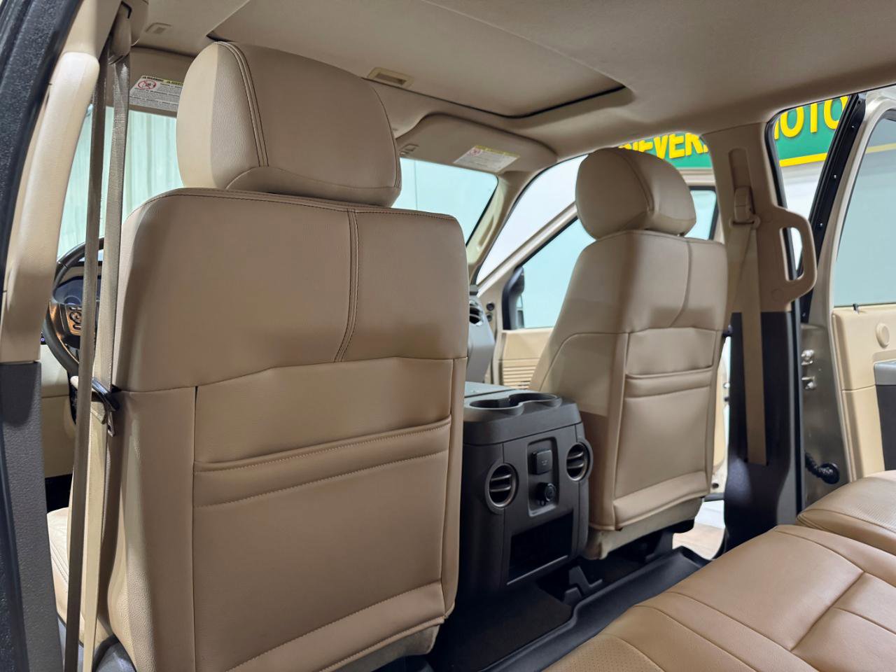 Used 2014 Ford F250 Lariat w/ Lariat Ultimate Package image 17