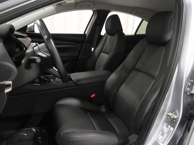 Used 2020 MAZDA MAZDA3 Sedan w/ Preferred Package image 5