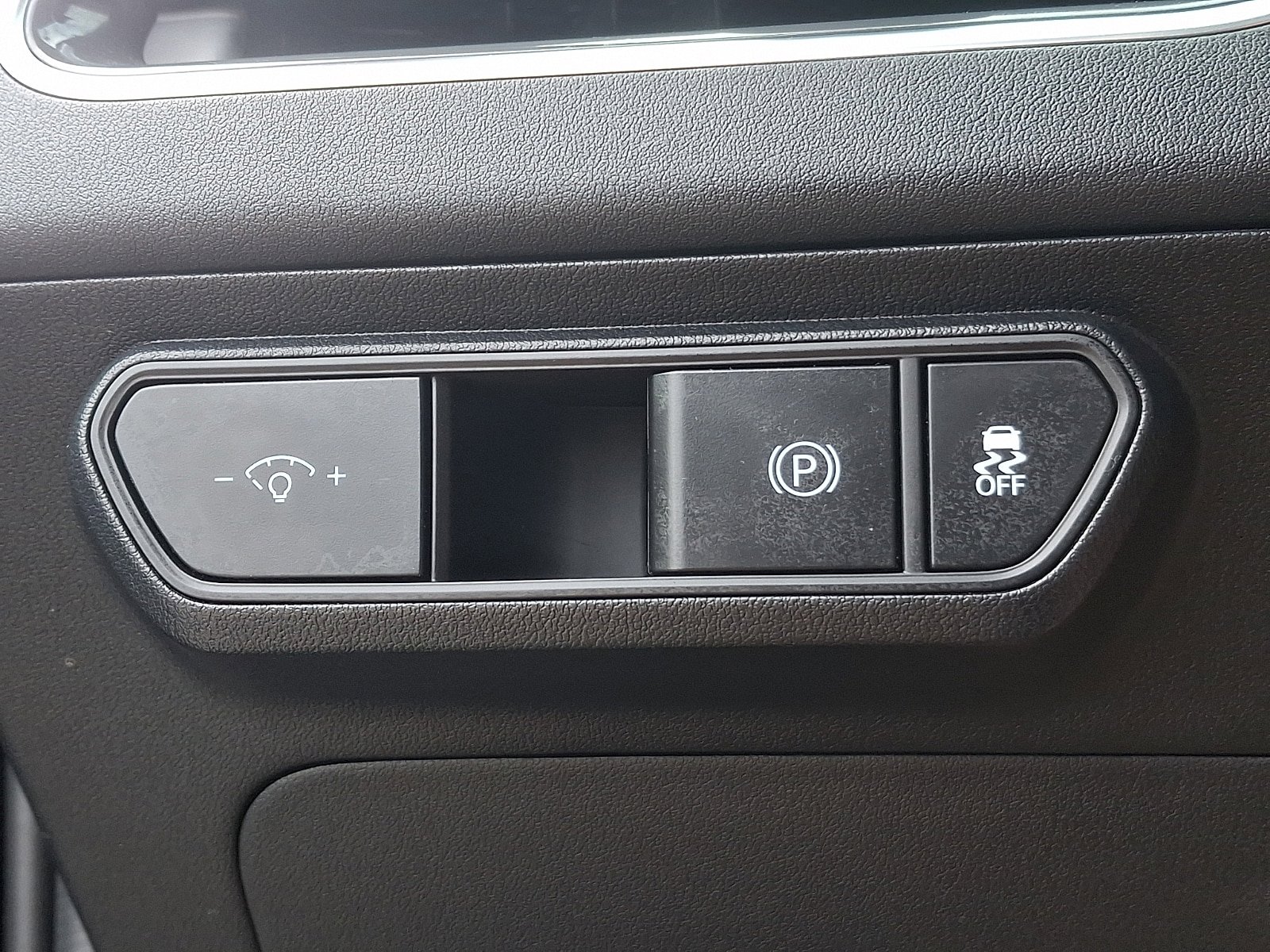 Used 2025 Kia K4 EX image 24