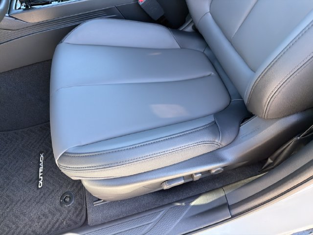 New 2026 Subaru Outback Limited AWD/4WD image 21
