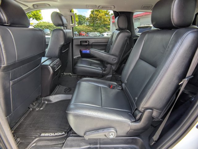 Used 2018 Toyota Sequoia TRD Sport AWD/4WD image 20