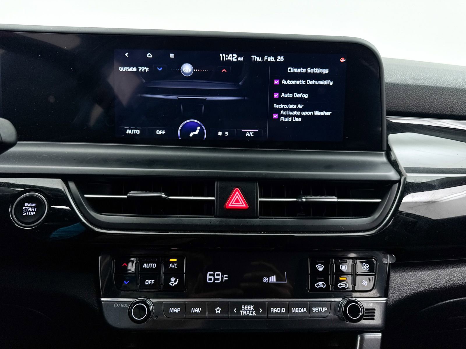 Certified 2024 Kia Seltos S image 25