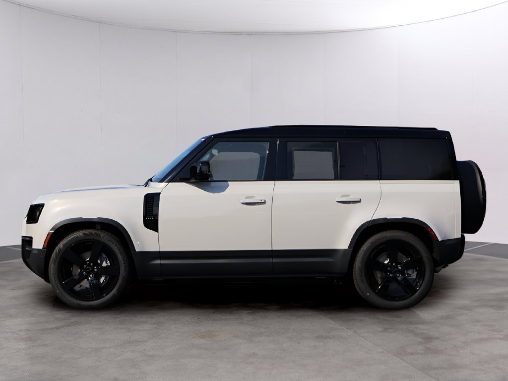 New 2026 Land Rover Defender 110 S AWD/4WD image 4