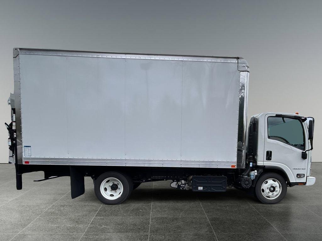 New 2024 Chevrolet Low Cab Forward 4500 XD RWD image 9