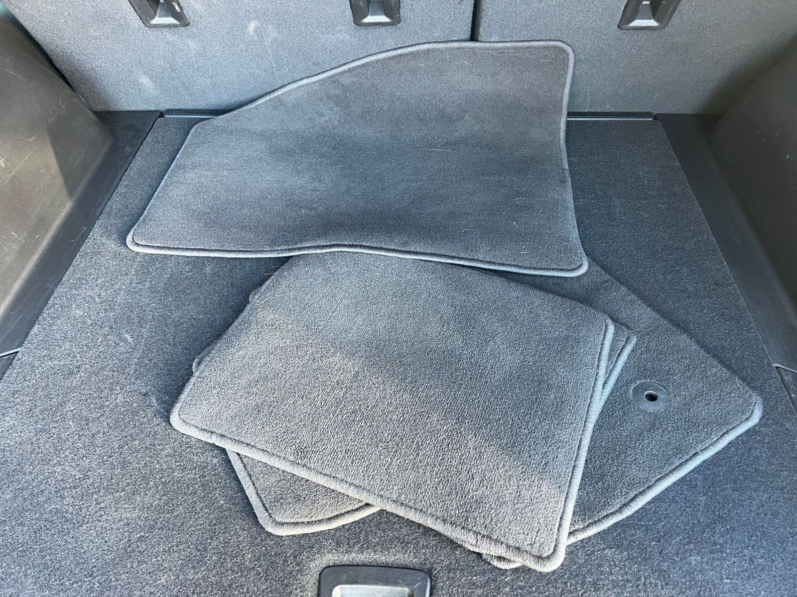 Used 2025 Chevrolet Blazer LT image 31