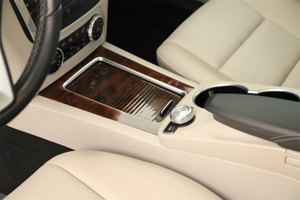 Used 2014 Mercedes-Benz GLK 250 BlueTEC 4MATIC image 17