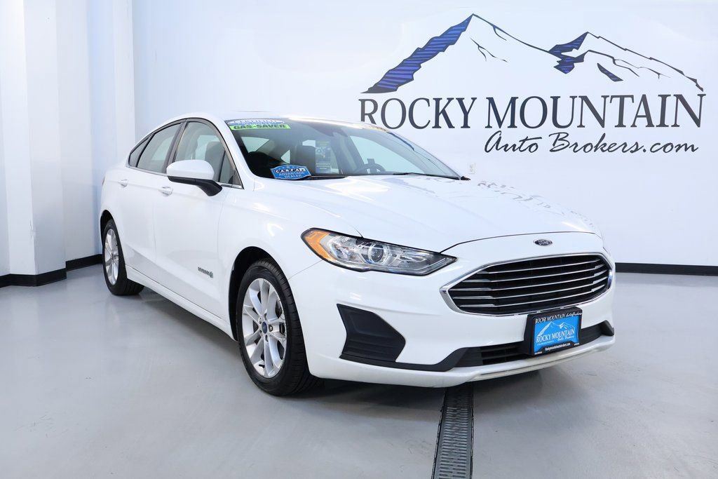 Used 2019 Ford Fusion SE