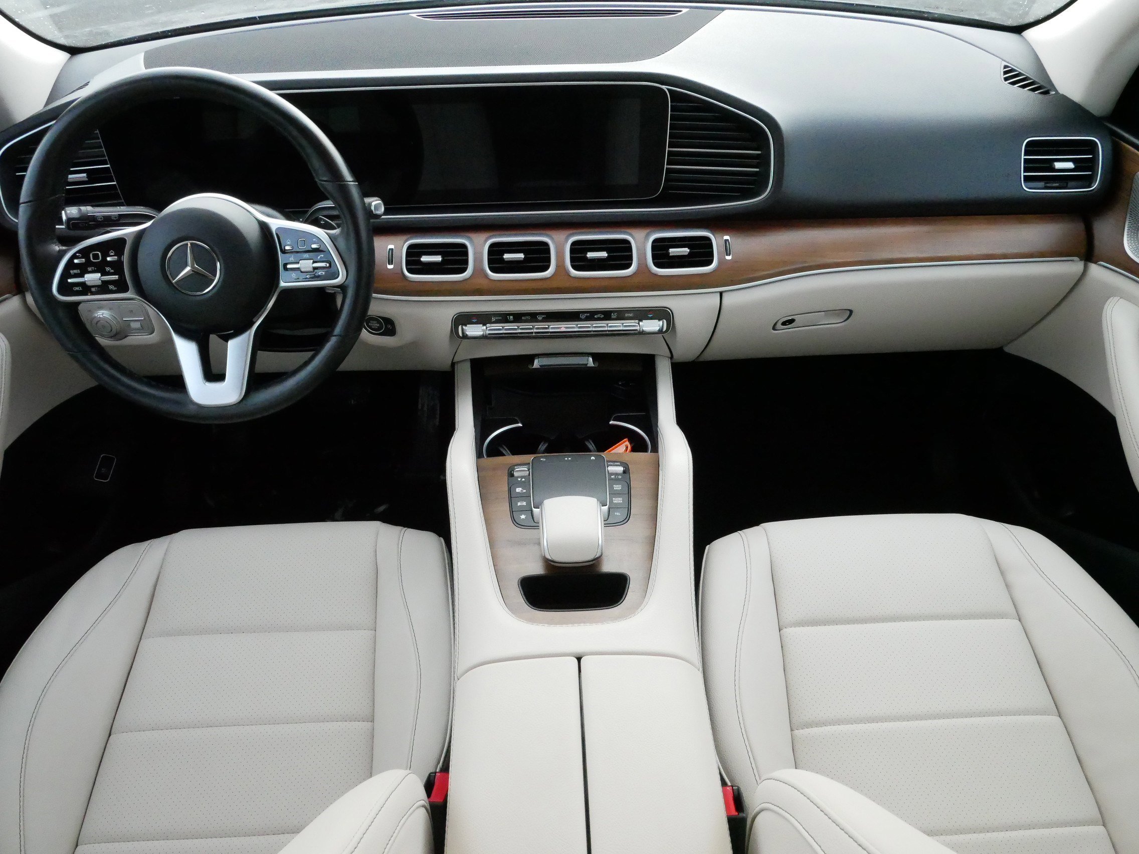 Used 2022 Mercedes-Benz GLE 350 4MATIC image 10