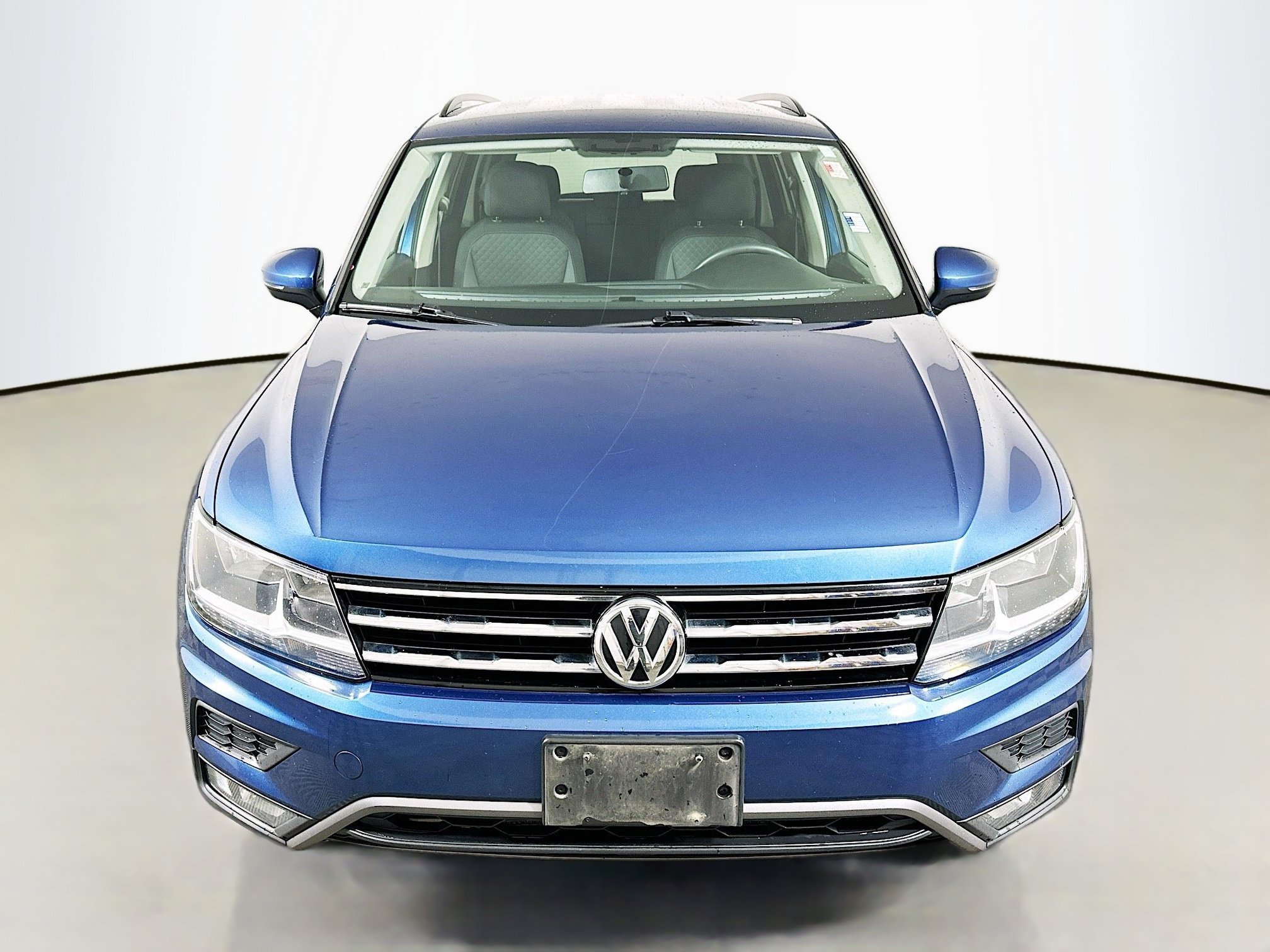 Used 2018 Volkswagen Tiguan S AWD/4WD image 2