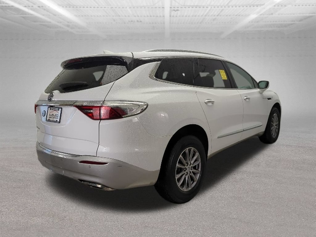 Used 2023 Buick Enclave Essence FWD image 7