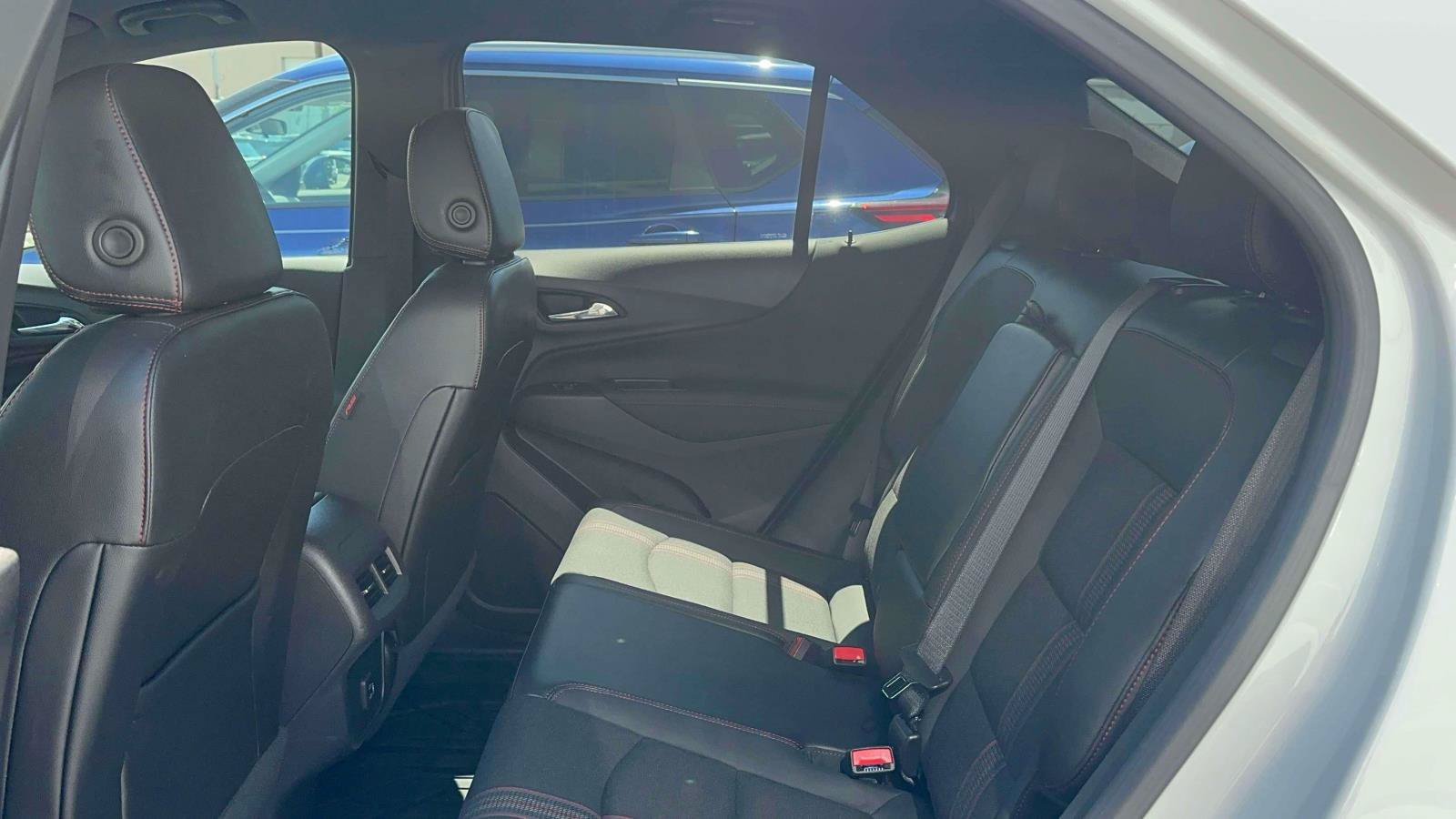 Used 2024 Chevrolet Equinox RS w/ LPO, Floor Liner Package AWD/4WD image 10