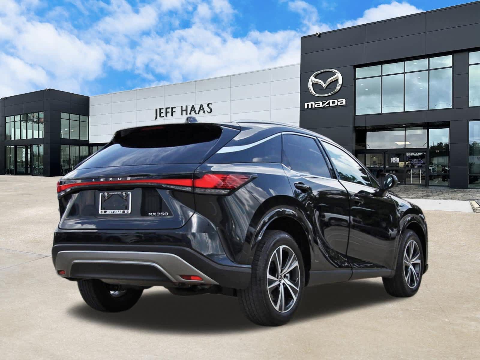 Used 2025 Lexus RX 350 Premium w/ Accessory Package (Z1) FWD image 3
