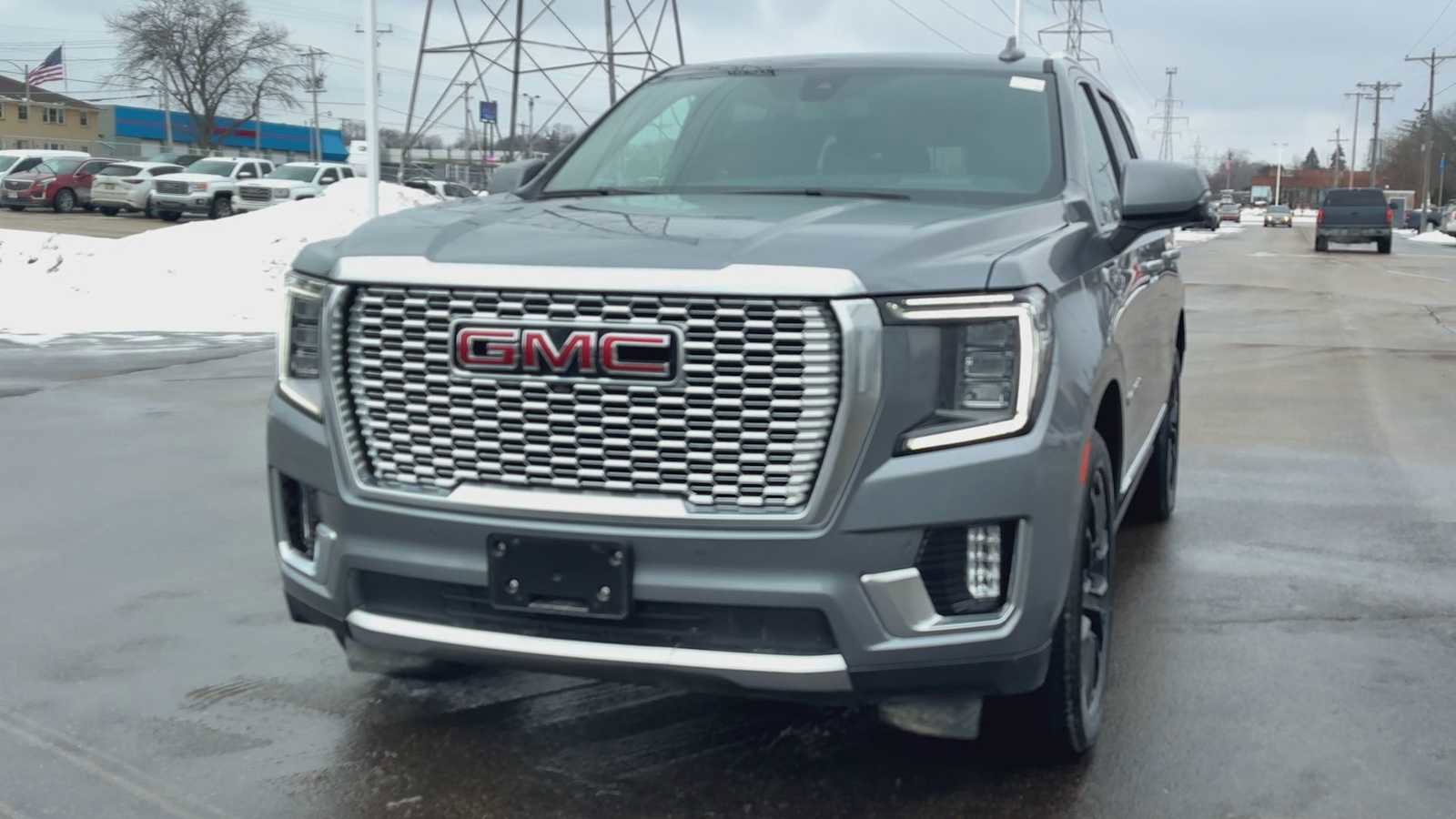 Certified 2022 GMC Yukon Denali image 7