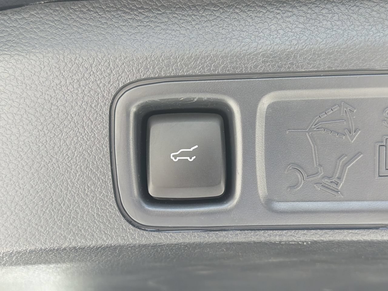 Used 2022 Ford Expedition Max Platinum RWD image 9