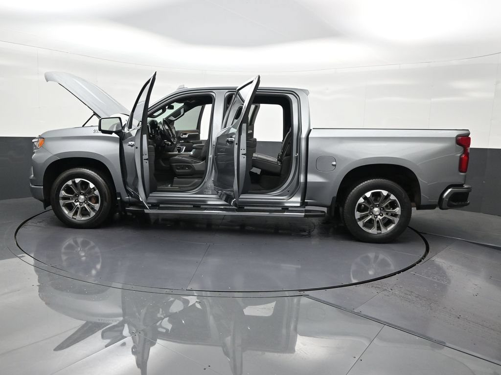 Used 2023 Chevrolet Silverado 1500 High Country RWD image 33