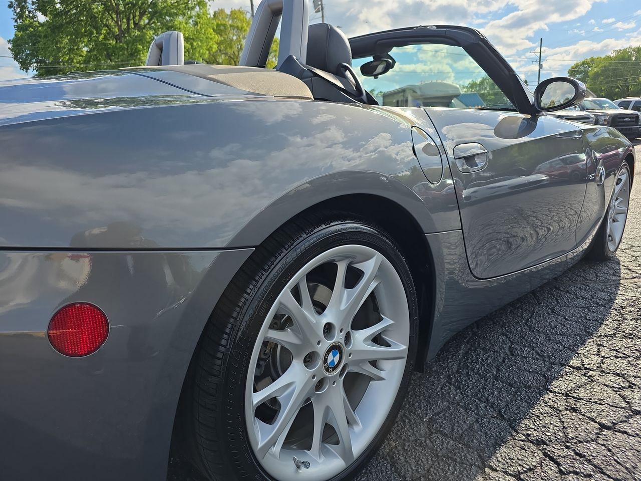 Used 2008 BMW Z4 3.0i RWD image 36